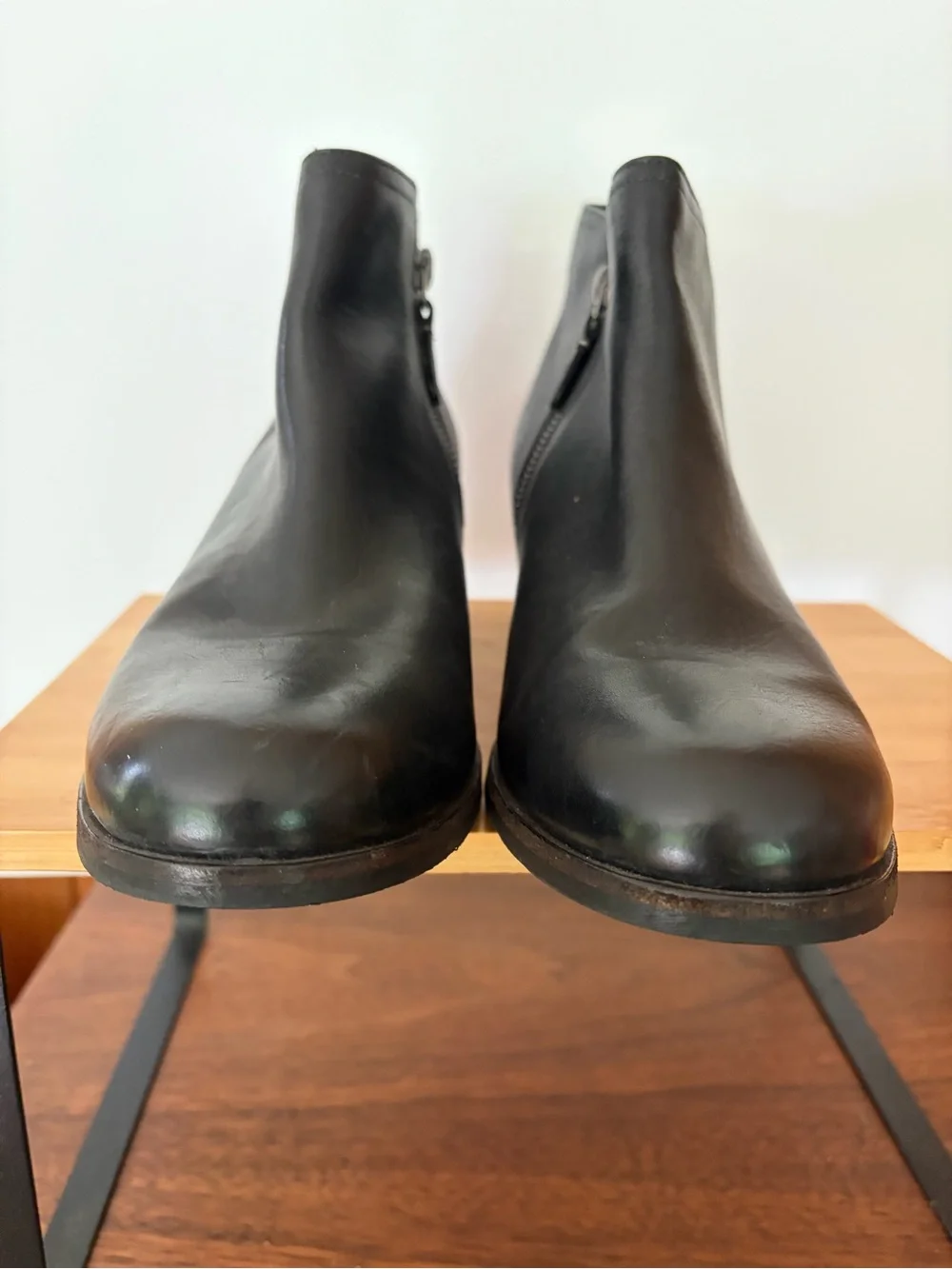 Clarks Maypearl Ramie Black Leather Ankle Booties Low Block Heel Size Zips 8.5M